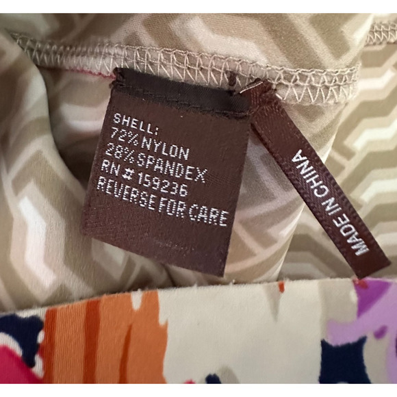 J MACLAUGHLIN Womens Skirt Large Purple Floral Tropical Stretch Pull On Preppy - Picture 4 of 8